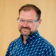 Dr Simon Hackett